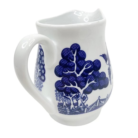 Royal Cuthbertson Creamer Blue Willow Dishwasher Microwave Safe Replacement - Picture 4 of 11